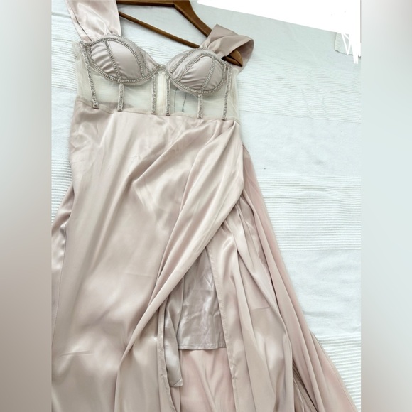 Fashion Nova Unapologetic Satin Gown in Champagne - Picture 13 of 16